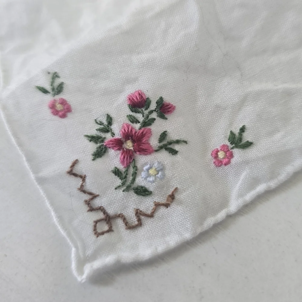 American Girl | Doll Samantha's Embroidered Handkerchief